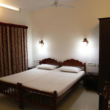 Sangeeth Beach Resort Kovalam Exterior photo